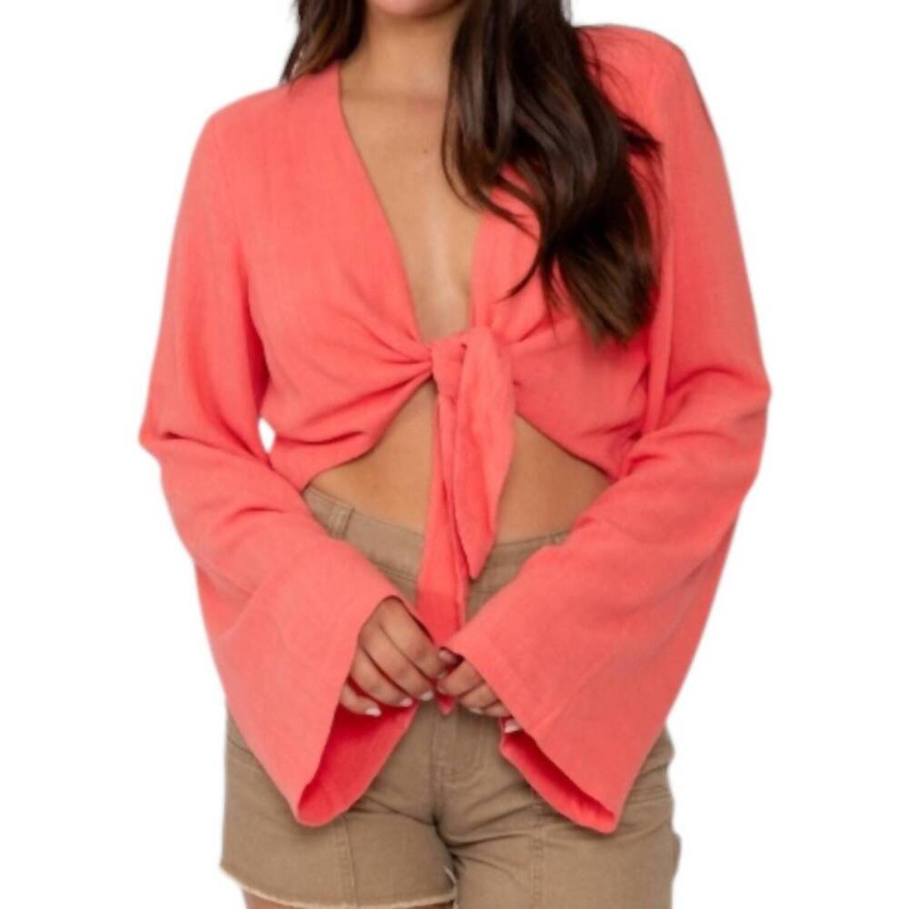 NEW RUSTY wren top in cayene